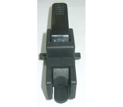 Осевой блок заднего колеса + тормозная педаль к коляске Geoby D208, D205, D209, D388 (28103) Осевой блок заднего колеса + тормозная педаль к коляске Geoby D208, D205, D209, D388 (28103)