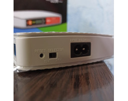 ИБП для роутера Shanpu UPS-18W DC::4,5/ 9/ 12V, 1/ 2A, Li-ion 4x2200mAh, 160x105x33mm, BOX-foto2